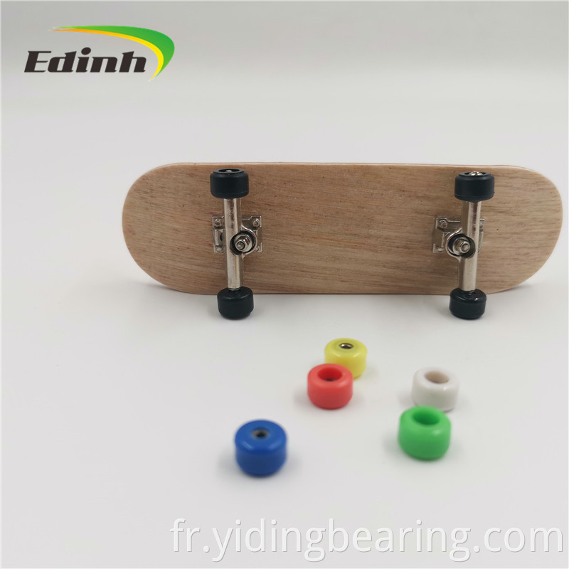 Mini Finger Skateboard Wooden Finger Board Bearings